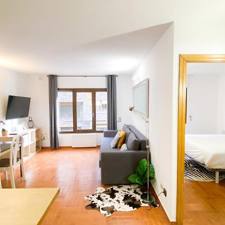Apartamento Encamp Centro - A Pie De Todo - Ideal Parejas Екстериор снимка
